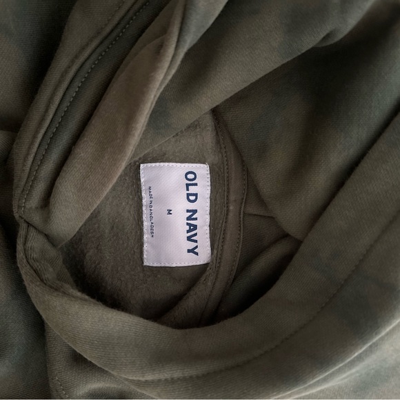 Old Navy - Green Tie Die Sweatsuit - Picture 11 of 12